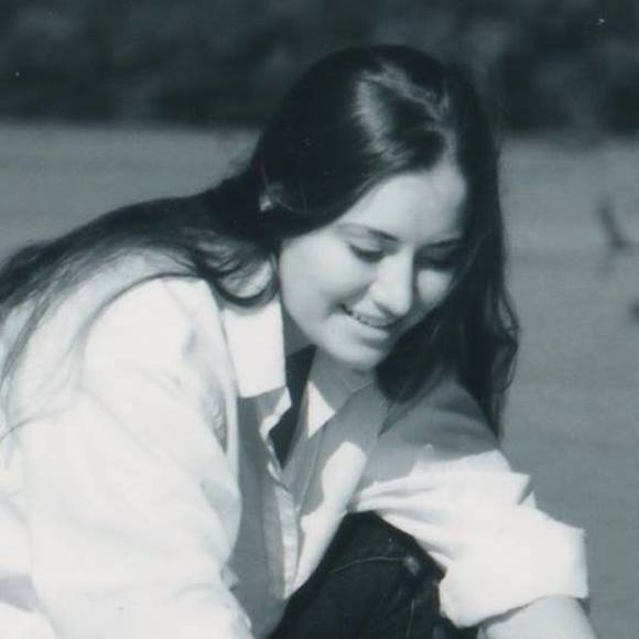 Meet your Posher, Christina - Picture 1 of 1